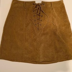 Swade Skirt